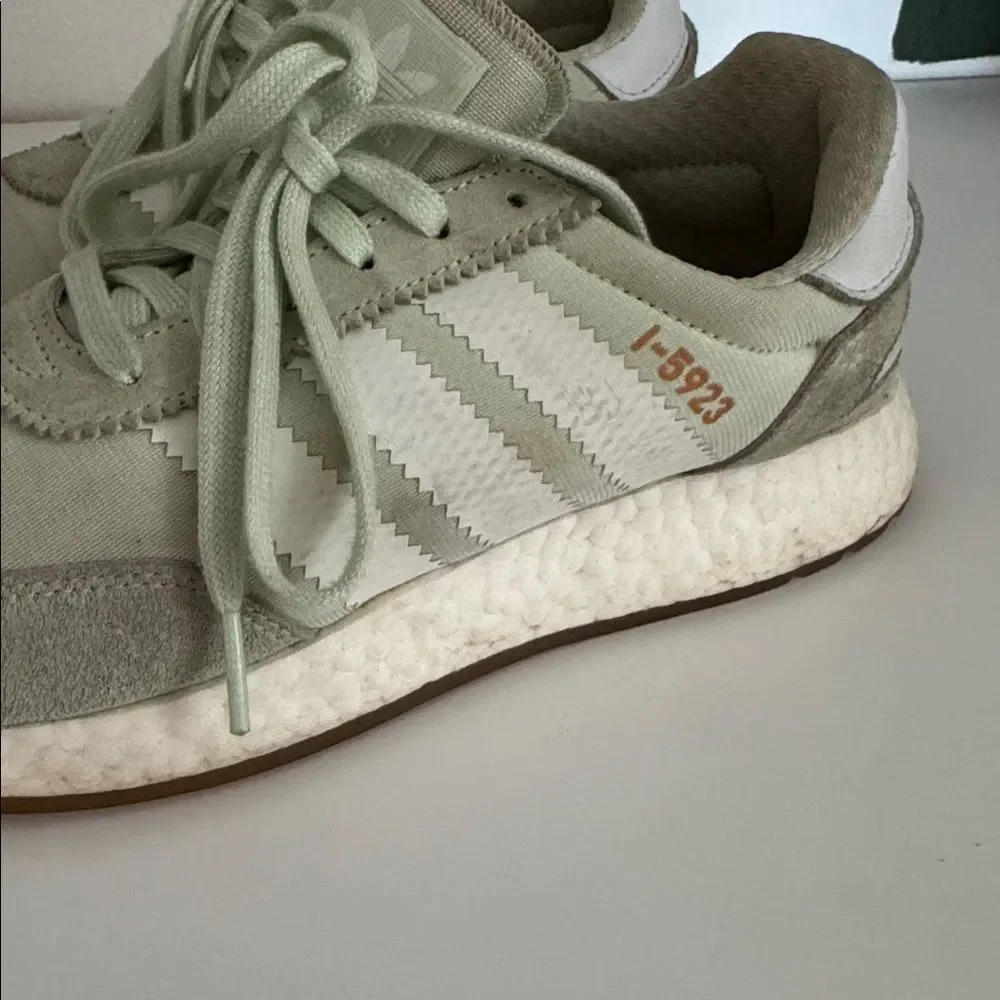 Adidas Originals I-5923 Aero green EUC